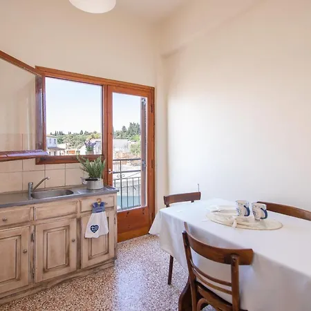 Christina Mare Apartment *